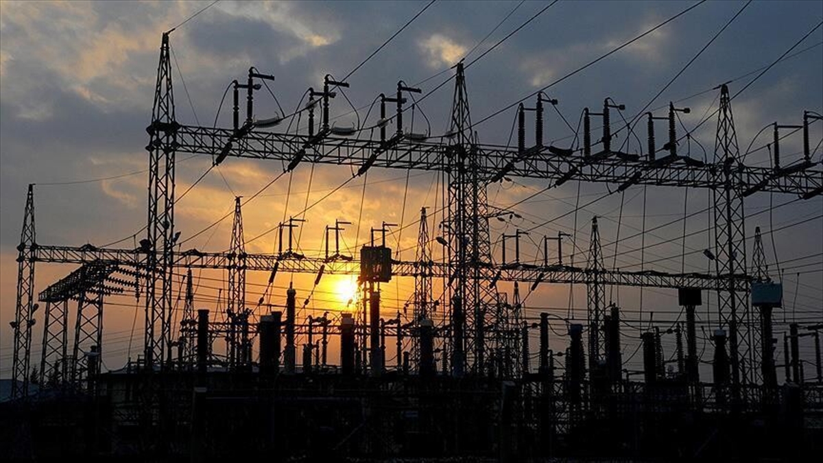 Türkiye’nin elektrik iletim altyapısına 2035’e kadar 28 milyar dolarlık yatırım yapılacak
