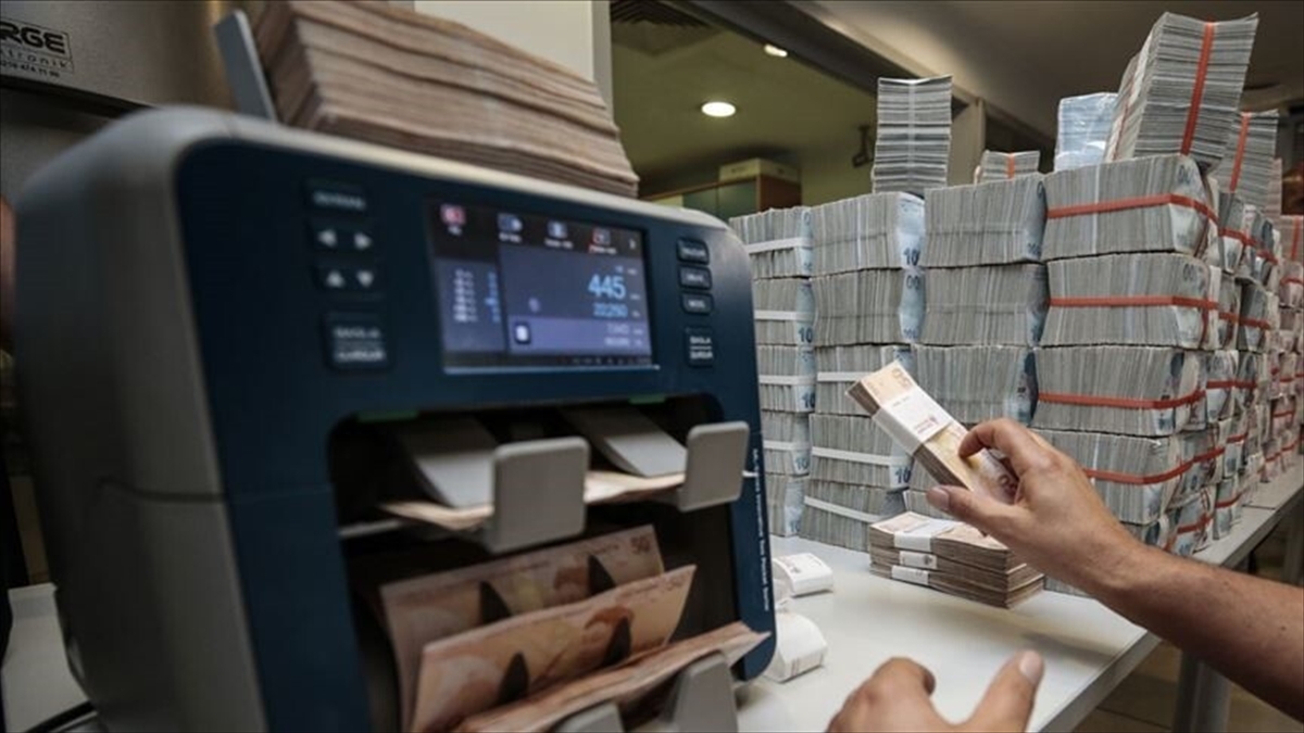 Türkiye’nin en büyük 10 bankası ilk yarıda 415,7 milyar lira kar elde etti
