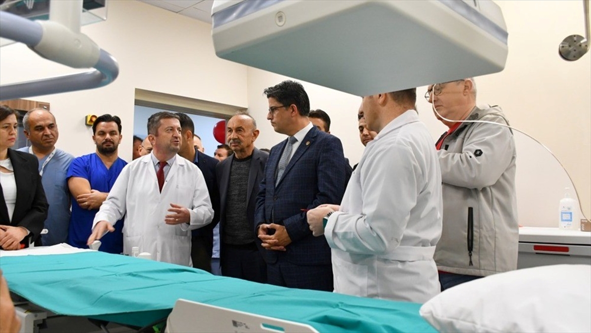 Üniversite hastaneleri ileri tıp uygulamalarının geliştirilmesine ve yaygınlaştırılmasına katkı sağlıyor Üniversite hastaneleri ileri tıp uygulamalarının geliştirilmesine ve yaygınlaştırılmasına katkı sağlıyor