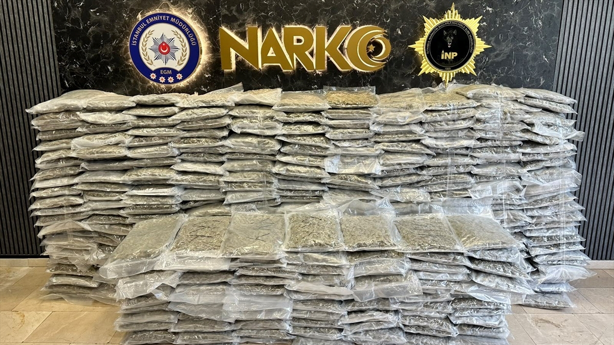 Yılın 8 ayında yaklaşık 35 ton uyuşturucu ve 87,1 milyon uyuşturucu hap ele geçirildi Yılın 8 ayında yaklaşık 35 ton uyuşturucu ve 87,1 milyon uyuşturucu hap ele geçirildi