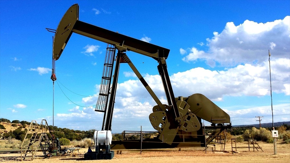 ABD’nin İran’a yeni saldırı hazırlığı iddiaları Brent petrol fiyatını yüzde 4’ten fazla yükseltti ABD’nin İran’a yeni saldırı hazırlığı iddiaları Brent petrol fiyatını yüzde 4’ten fazla yükseltti