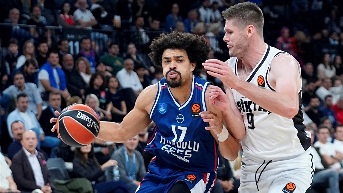 Anadolu Efes, Beşiktaş’ı 89-80 mağlup etti Anadolu Efes, Beşiktaş’ı 89-80 mağlup etti