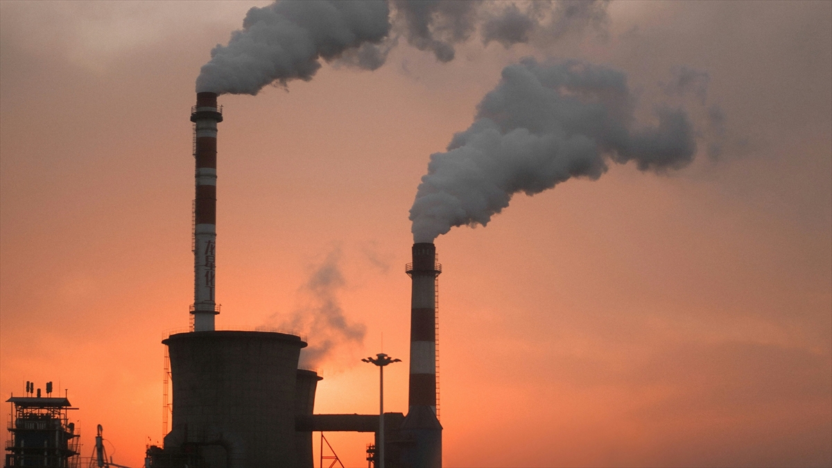 Atmosferdeki karbondioksit ve diğer temel sera gazları rekor seviyelere ulaştı Atmosferdeki karbondioksit ve diğer temel sera gazları rekor seviyelere ulaştı