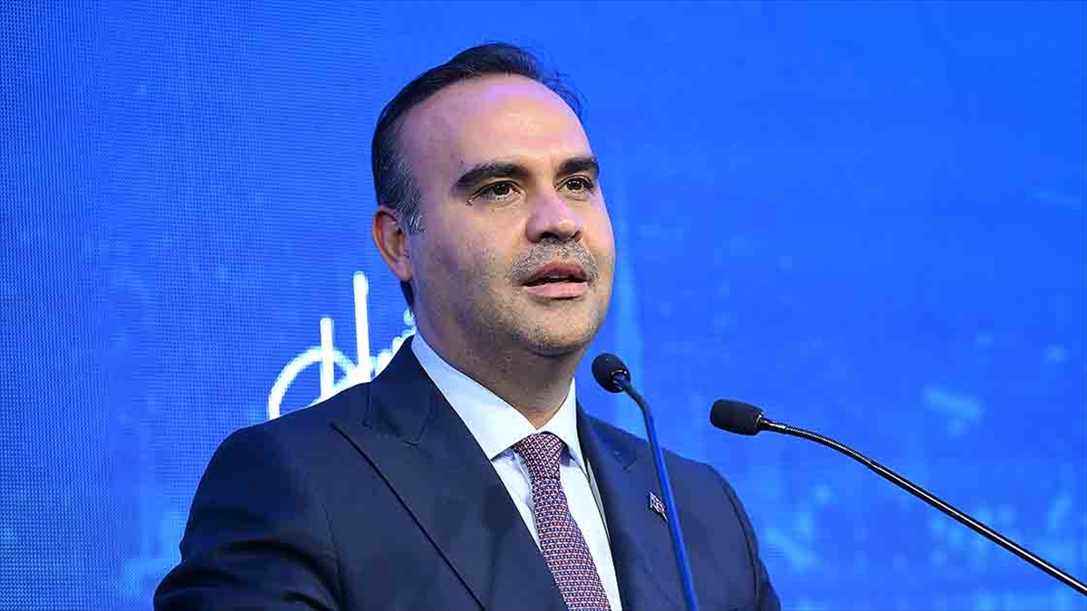 Bakan Kacır, Türkiye’nin AR-GE faaliyetlerinde rekorlar kırdığını bildirdi Bakan Kacır, Türkiye’nin AR-GE faaliyetlerinde rekorlar kırdığını bildirdi
