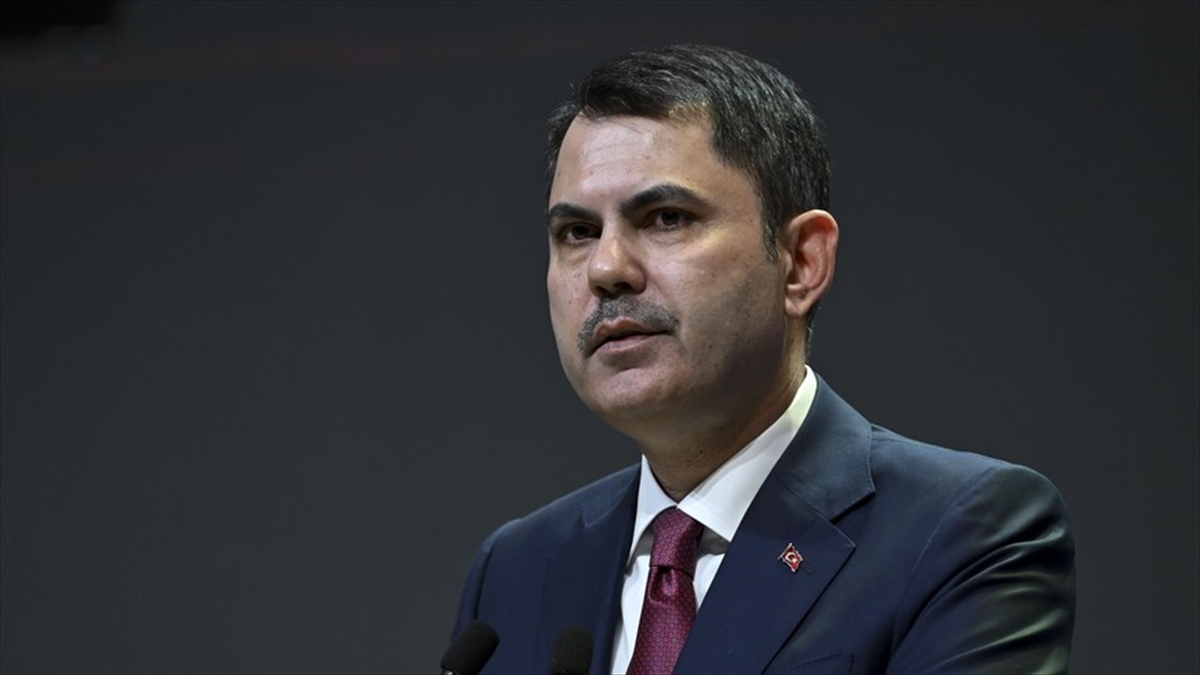 Bakan Kurum: Yarın 10 ilimiz için turuncu, 26 ilimiz için sarı kodlu uyarı bulunuyor Bakan Kurum: Yarın 10 ilimiz için turuncu, 26 ilimiz için sarı kodlu uyarı bulunuyor