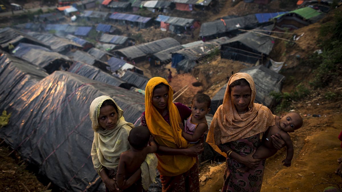Bangladeş’teki yaklaşık 1,3 milyon Arakanlı Müslüman mülteci, güvensiz ortam nedeniyle evlerine dönemiyor