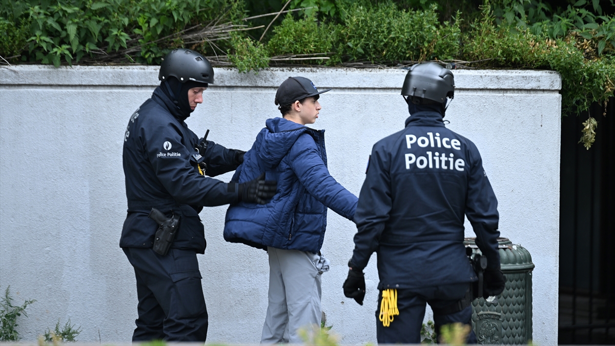 Belçika’nın Liege kentinde protestolar nedeniyle 3’ten fazla kişinin bir araya gelmesi yasaklandı