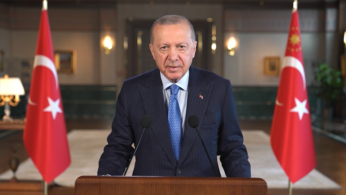 Cumhurbaşkanı Erdoğan: Barışa giden yolu açmanın gayreti içerisindeyiz Cumhurbaşkanı Erdoğan: Barışa giden yolu açmanın gayreti içerisindeyiz