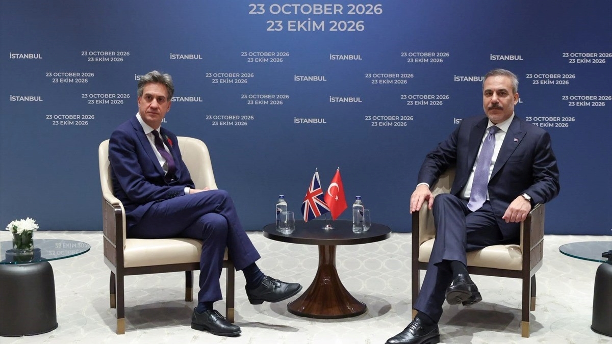 Dışişleri Bakanı Fidan, İngiliz, Fransız ve Pakistanlı mevkidaşlarıyla İstanbul’da görüştü