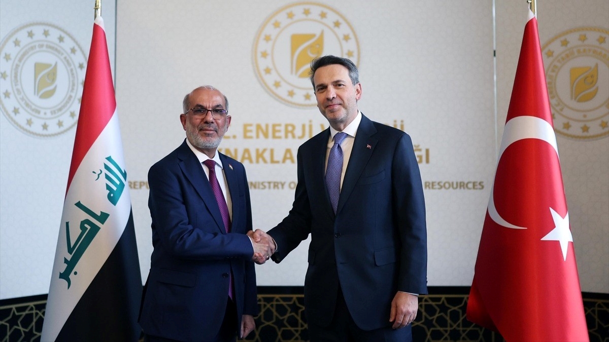 Enerji Bakanı Bayraktar, Irak Petrol Bakanı Hüdeyir ile görüştü Enerji Bakanı Bayraktar, Irak Petrol Bakanı Hüdeyir ile görüştü