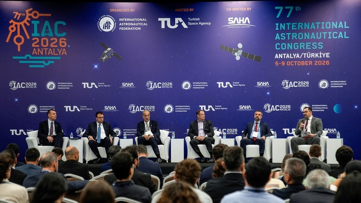 IAC 2026’da “Çağlar Arasında Köprü Kurmak: İpek Yolu Astronomisinden Ay Keşfine” paneli yapıldı