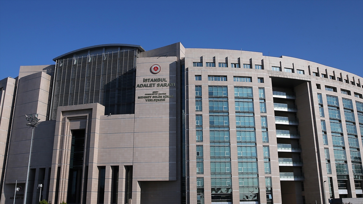 İstanbul’daki vize danışmanlığı soruşturmasının ikinci operasyonunda 60 gözaltı kararı İstanbul’daki vize danışmanlığı soruşturmasının ikinci operasyonunda 60 gözaltı kararı