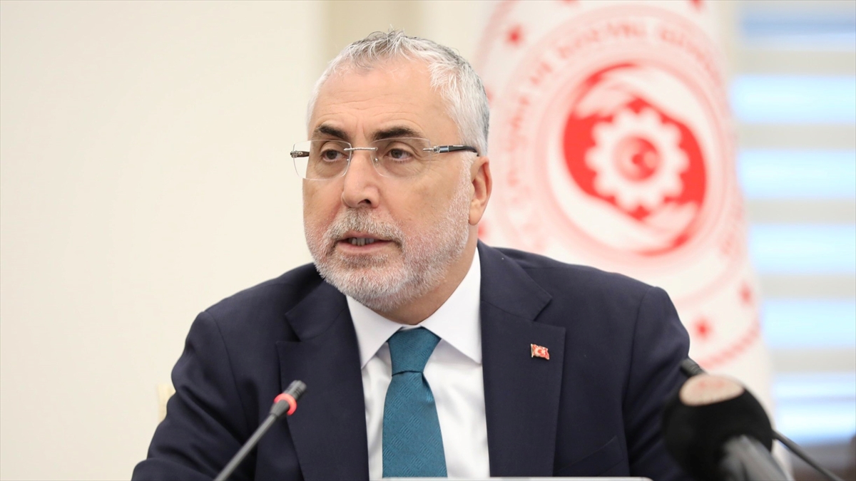 Kamu Personeli Danışma Kurulu ve Üçlü Danışma Kurulu toplanıyor Kamu Personeli Danışma Kurulu ve Üçlü Danışma Kurulu toplanıyor