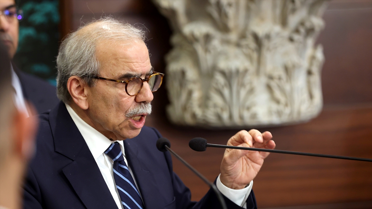 Lübnan Başbakanı Selam, İsrail’in ülkesinden çekilmesi için tüm imkanların seferber edilmesini istedi Lübnan Başbakanı Selam, İsrail’in ülkesinden çekilmesi için tüm imkanların seferber edilmesini istedi