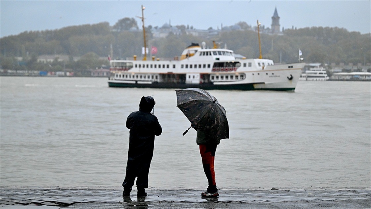 Meteorolojiden İstanbul’un da aralarında bulunduğu 10 il için sarı ve turuncu kodlu uyarı