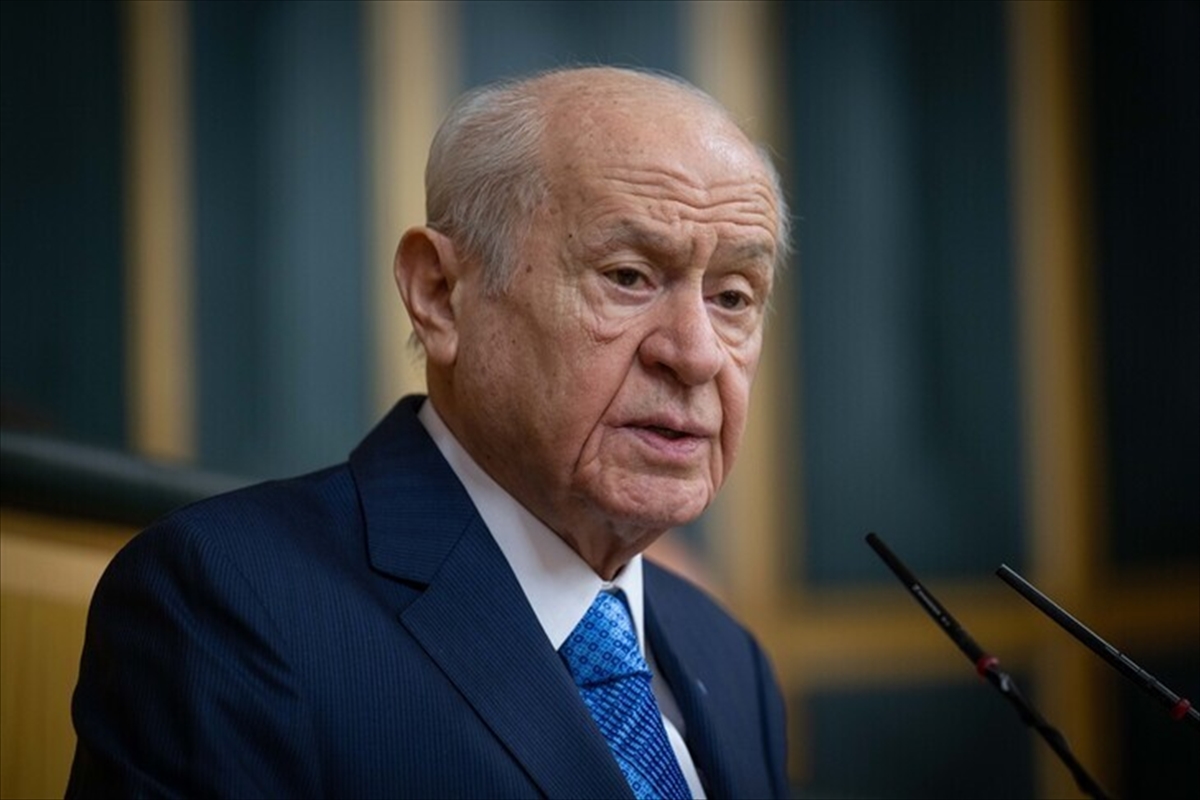 MHP Genel Başkanı Bahçeli’den “3 Ekim Türk Dünyası Günü” mesajı MHP Genel Başkanı Bahçeli’den “3 Ekim Türk Dünyası Günü” mesajı