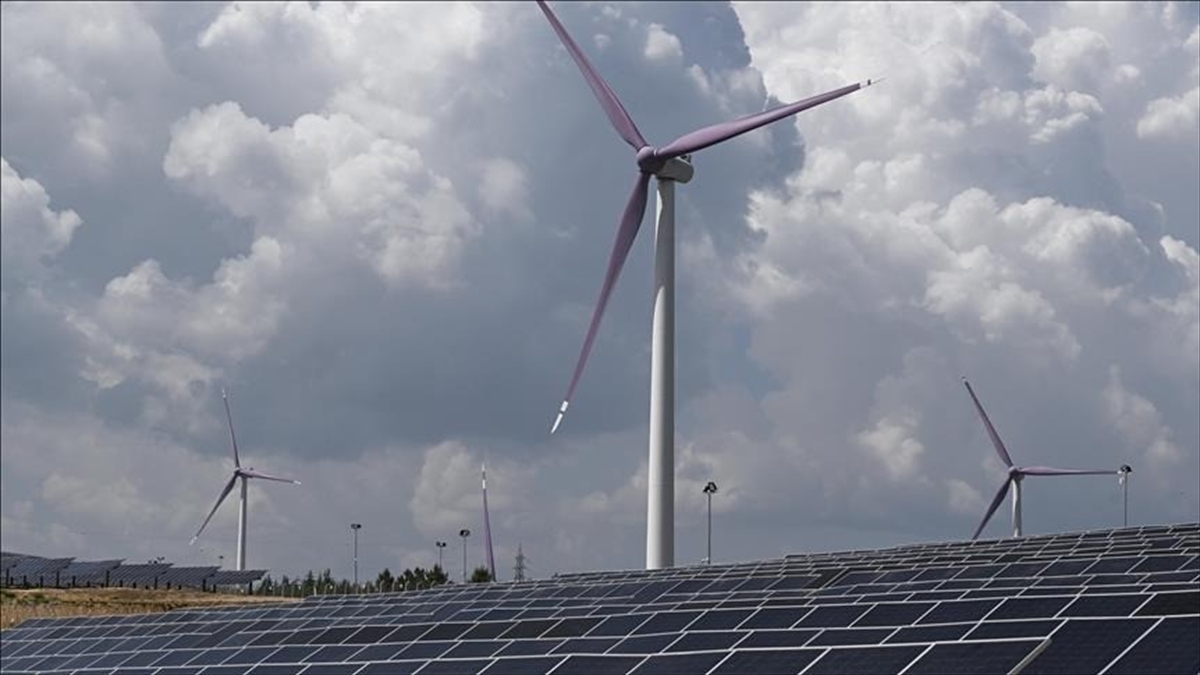 Rüzgar ve güneş enerjisine dayalı YEKA yarışmaları 2-3 Kasım’da yapılacak