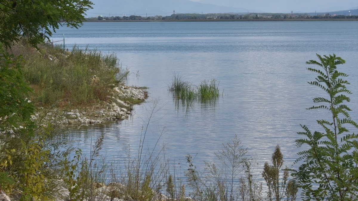 Sapanca Gölü’nün su seviyesi geçen yıla göre 75 santimetre yükseldi Sapanca Gölü’nün su seviyesi geçen yıla göre 75 santimetre yükseldi