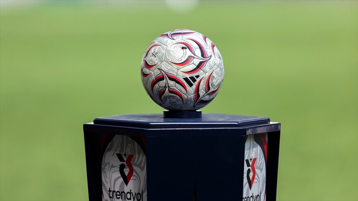 Süper Lig’de 8. haftanın perdesi yarın açılacak Süper Lig’de 8. haftanın perdesi yarın açılacak