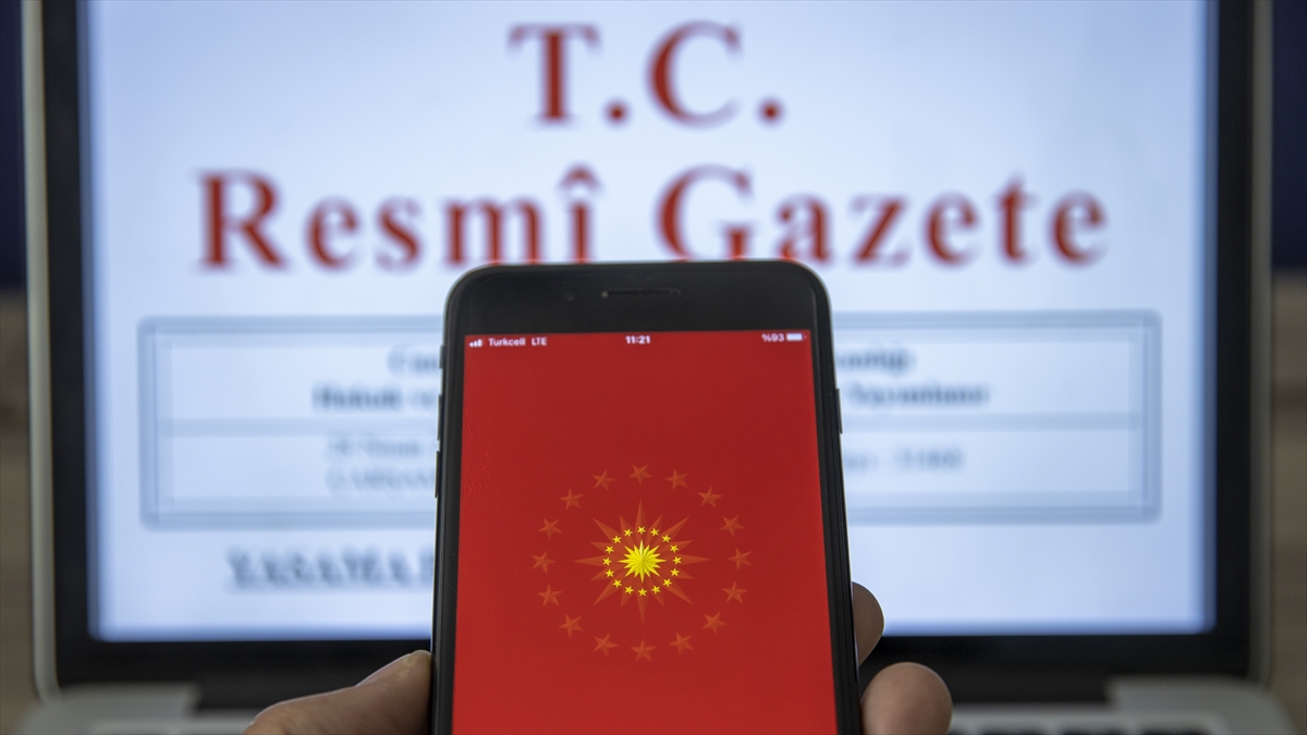 Tasfiyesine karar verilen bazı yatırım fonlarına ilişkin düzenlemeleri içeren kanun Resmi Gazete’de Tasfiyesine karar verilen bazı yatırım fonlarına ilişkin düzenlemeleri içeren kanun Resmi Gazete’de