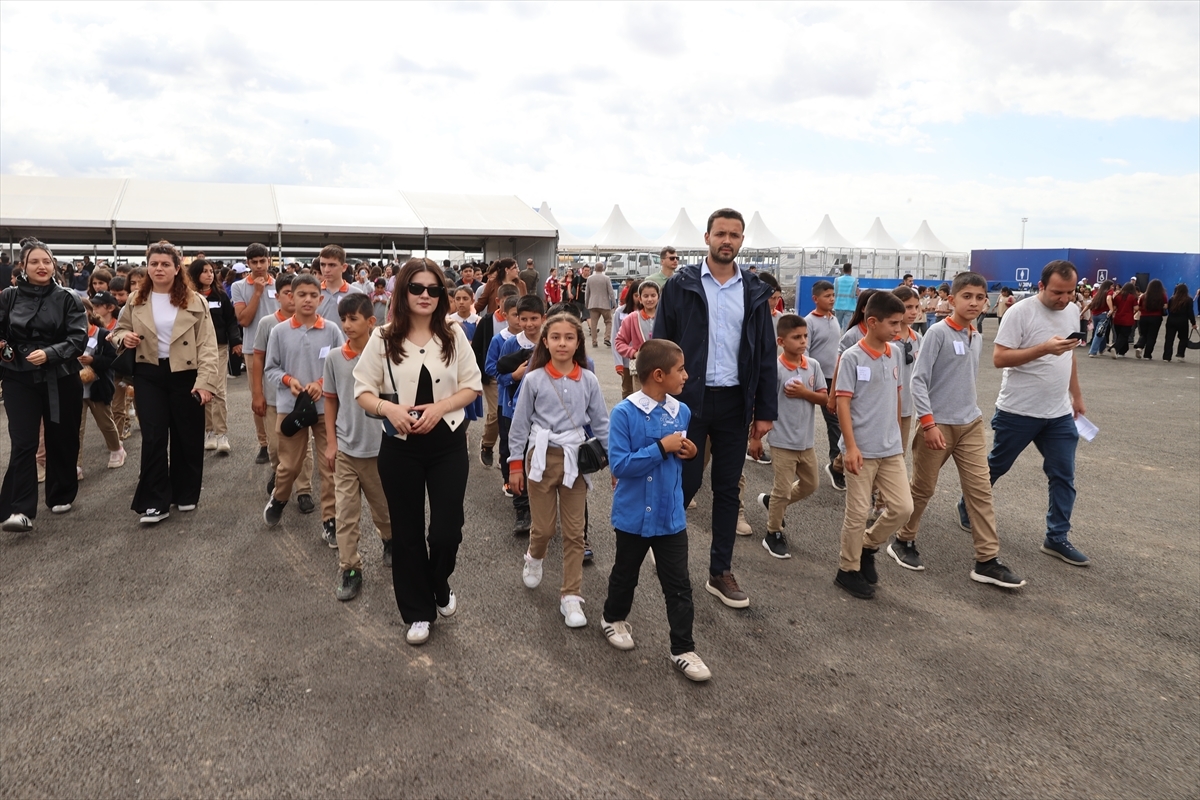 TEKNOFEST Güneydoğu, köy öğrencilerinin hayal dünyasında yeni pencereler açtı