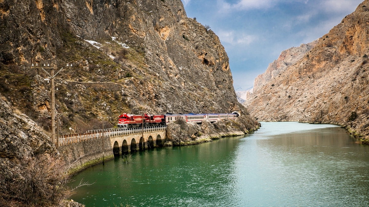 Turistik Doğu Ekspresi seferleri 21 Aralık’ta başlayacak Turistik Doğu Ekspresi seferleri 21 Aralık’ta başlayacak