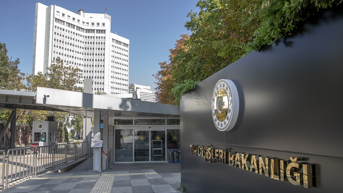 Türkiye dahil 19 ülke, Kolombiya’nın İsrail büyükelçiliğini Kudüs’e taşımasını kınadı Türkiye dahil 19 ülke, Kolombiya’nın İsrail büyükelçiliğini Kudüs’e taşımasını kınadı