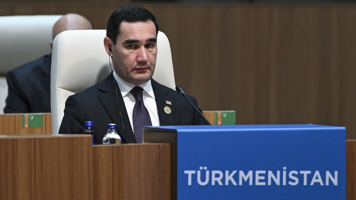 Türkmenistan Devlet Başkanı Berdimuhamedov: Türk devletleri geniş ekonomik imkanlara sahip Türkmenistan Devlet Başkanı Berdimuhamedov: Türk devletleri geniş ekonomik imkanlara sahip