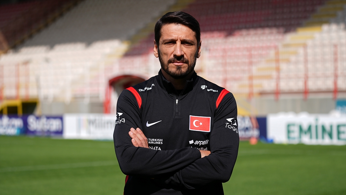 Ümit Milli Futbol Takımı Teknik Direktörü Korkmaz: En avantajlı skorları alıp hedefe ulaşma gayesindeyiz Ümit Milli Futbol Takımı Teknik Direktörü Korkmaz: En avantajlı skorları alıp hedefe ulaşma gayesindeyiz